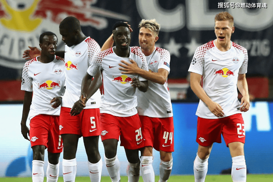 包含RB莱比锡再添一胜，继续领跑德甲联赛的词条