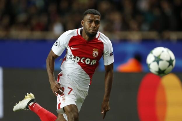 在这场角逐中，谁能笑到最后？