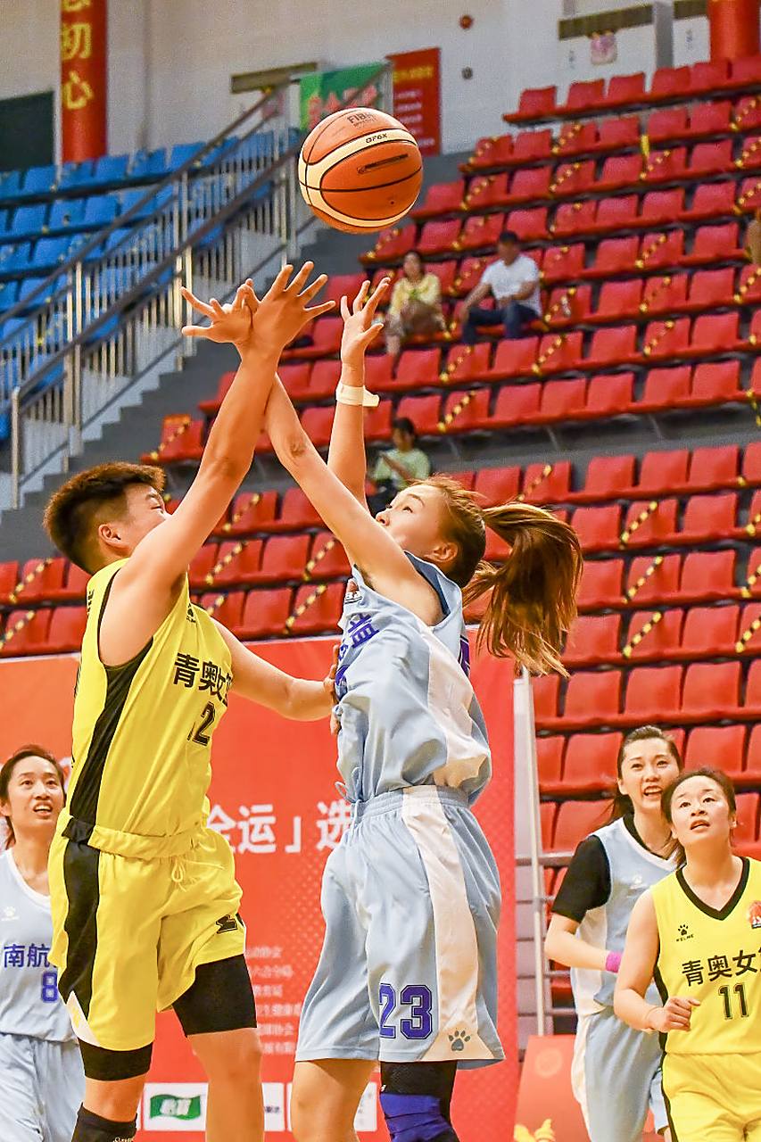 江苏队战胜内蒙古队，取得胜利