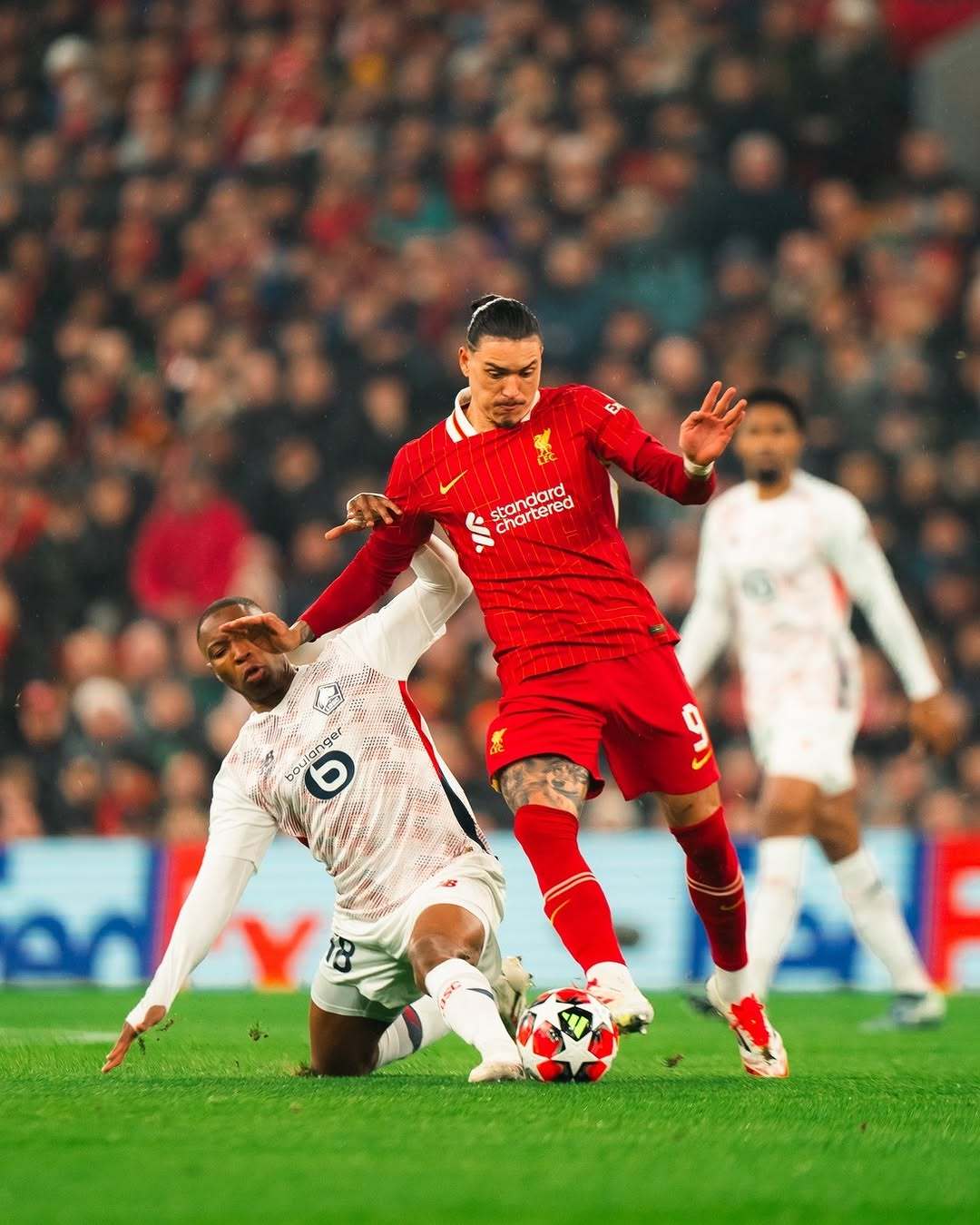 中国绝杀利物浦，阿圭罗点燃赛场