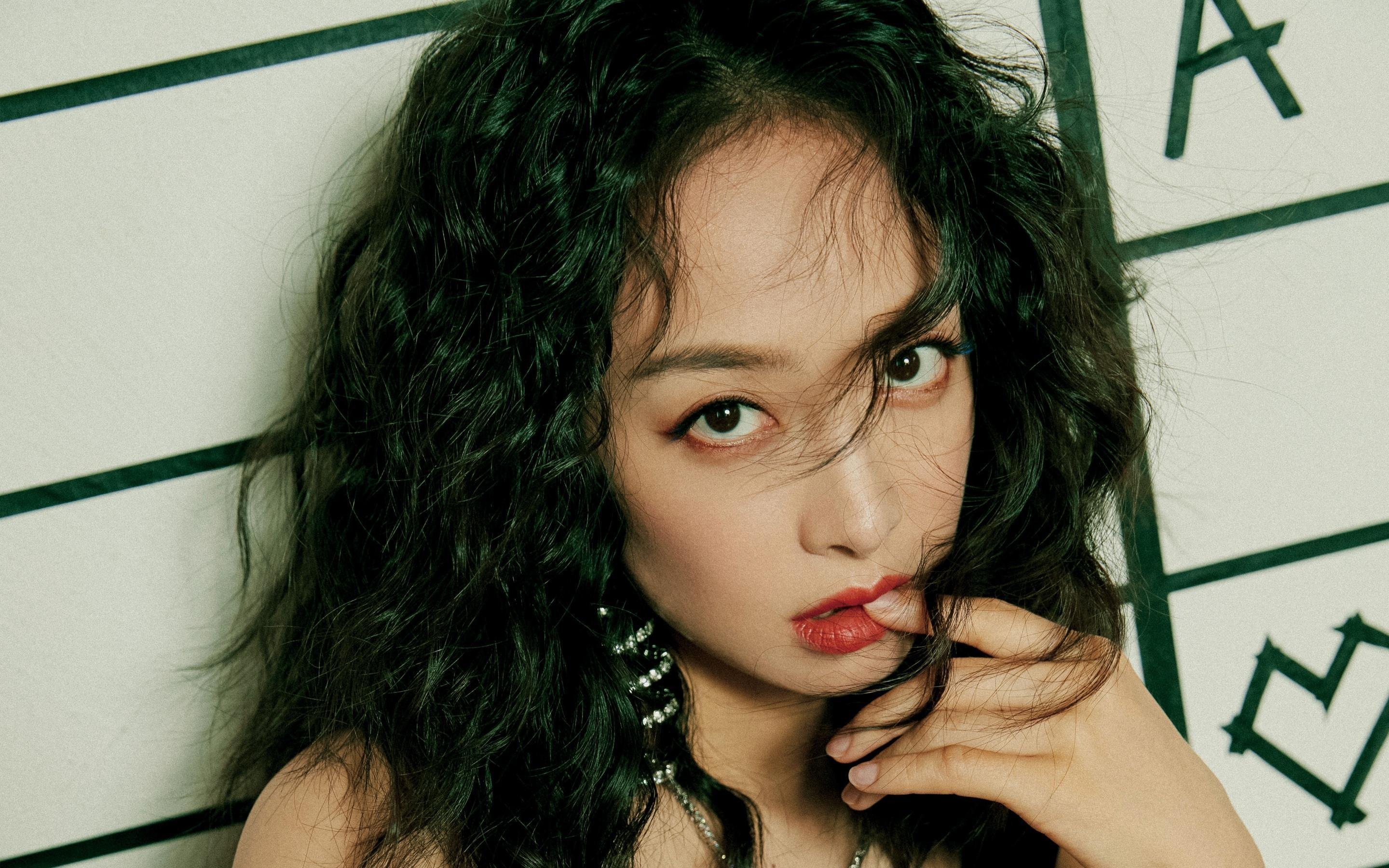 光与鹿的对决,拉文49分击碎密尔沃基,太阳升起在菲尼克斯