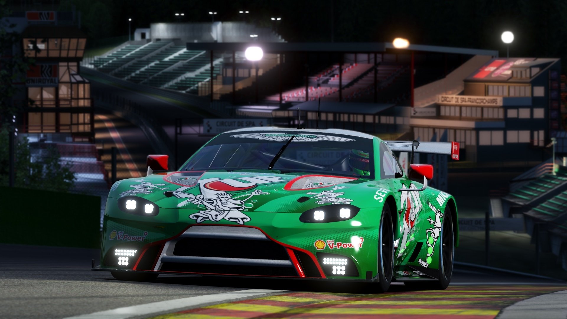 虚拟战场，当拜仁的齿轮碾过阿尔及利亚的星空，阿坎吉如何以一人之肩扛起两种信仰？